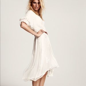 Sanctuary Luisa white high low long sleeve dress